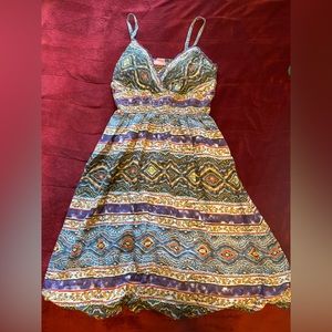 Adorable boho dress!